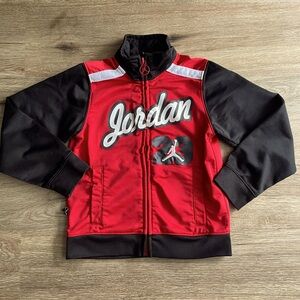 Kids Jordan 23 zip up sweater size XS 4